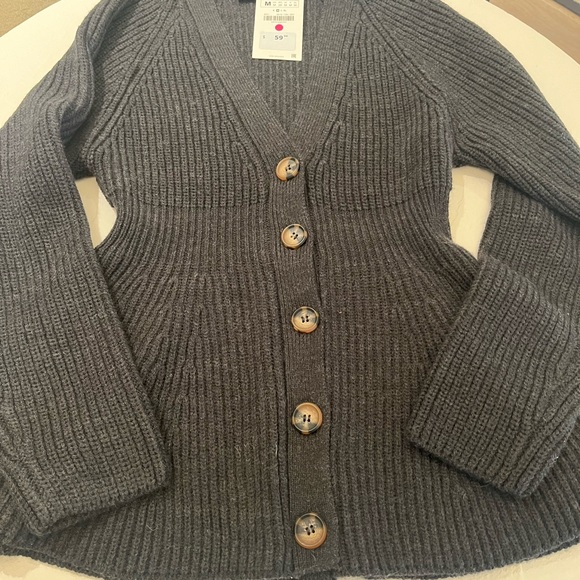 Zara fitted waist knit cardigan - Khaite style - Picture 10 of 12